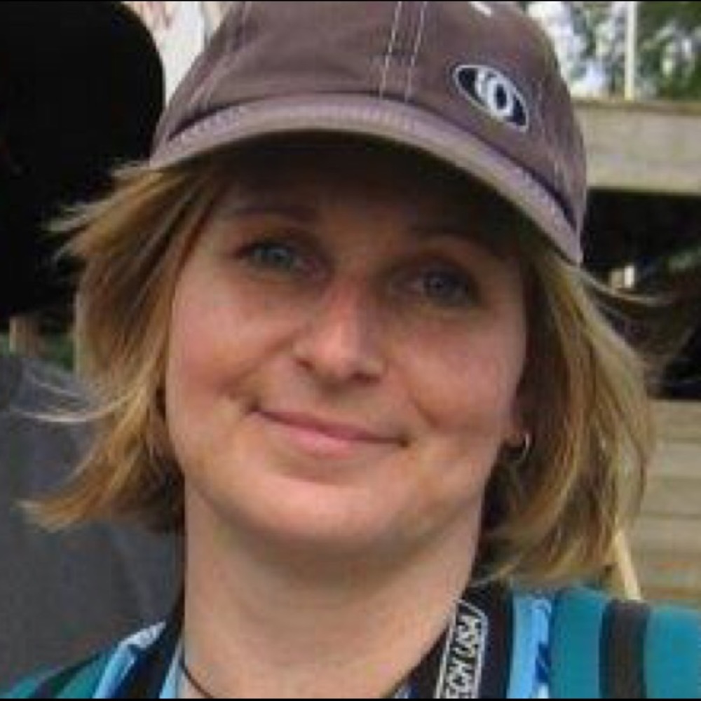 Meet your Posher, Lori